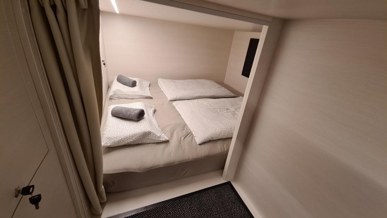 Cabin Hostel Ljubljana Eksteriør bilde