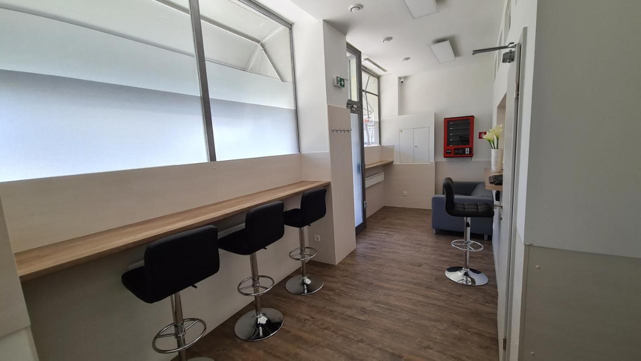 Cabin Hostel Ljubljana Eksteriør bilde